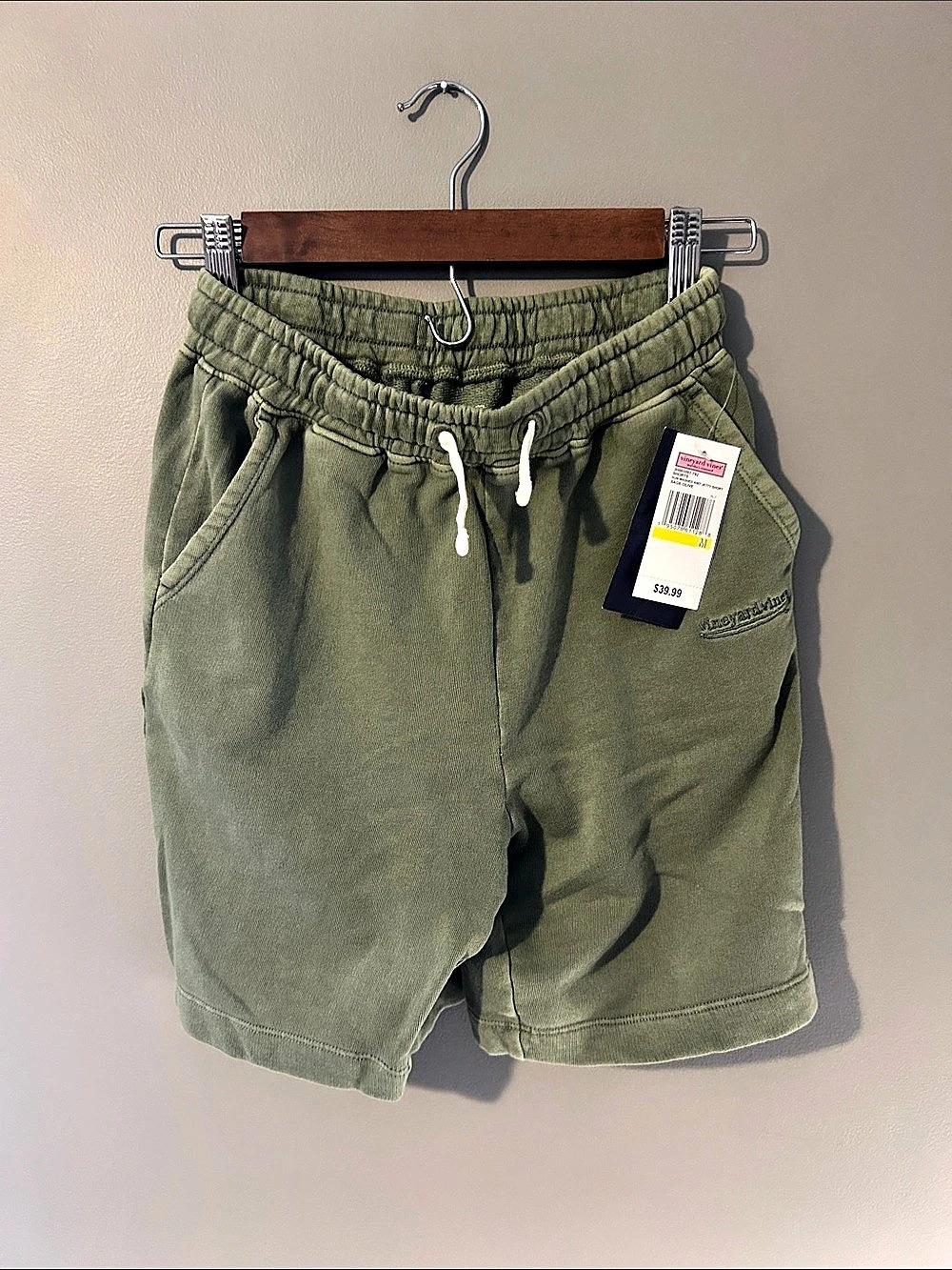 vineyard vines Men's Cotton Blend Shorts in Green Size Medium NWT